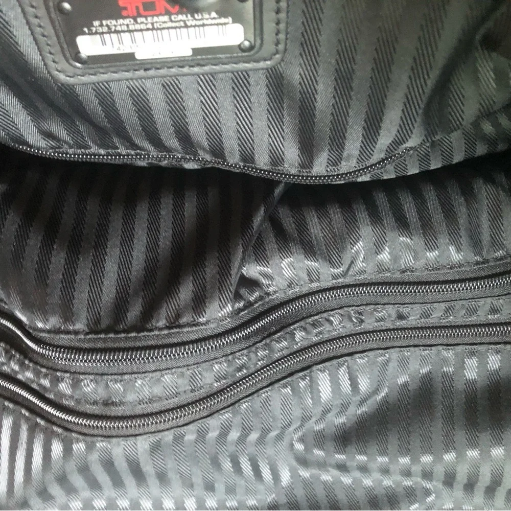 Tumi Black Men's Travel garment Bag - Classic Carry on